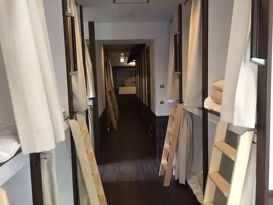 Ortak Ranzalı Oda, Karma Ranzalı Oda