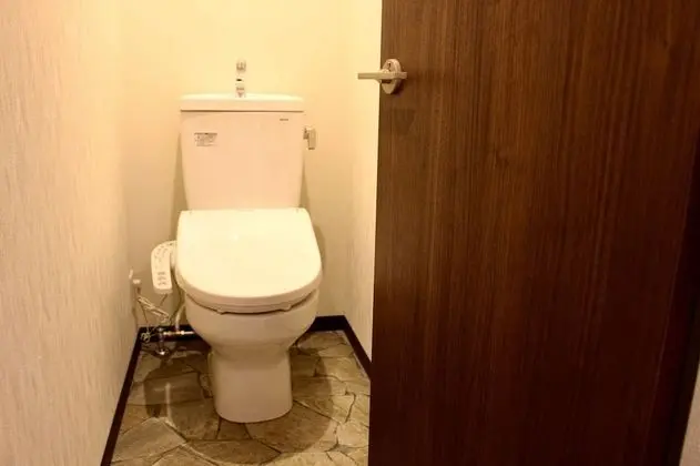 Ortak Ranzalı Oda, Karma Ranzalı Oda