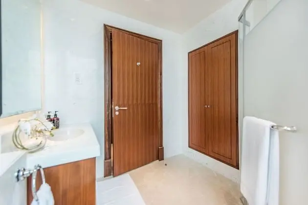 Classic Çatı Katı Süiti (Penthouse)
