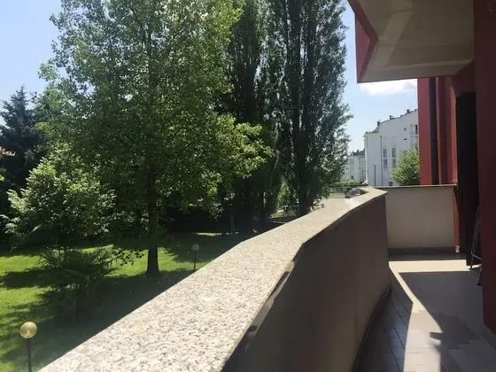 Apart Daire, 1 Yatak Odası, Avlu Manzaralı