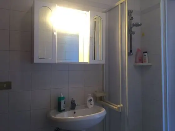 Apart Daire, 1 Yatak Odası, Avlu Manzaralı