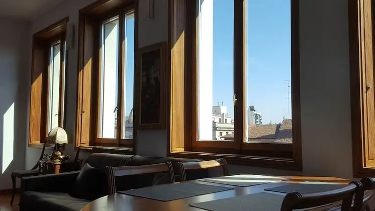 Stüdyo, Şehir Manzaralı