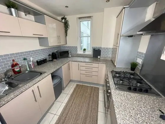 Luxury Apart Daire, Banyolu/Duşlu, Bahçe Manzaralı