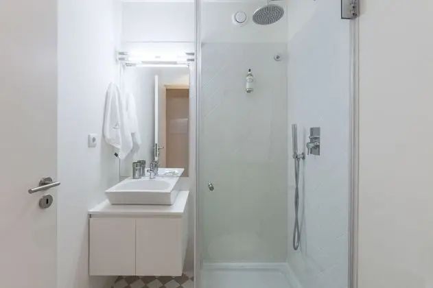 Standard Stüdyo, Şehir Manzaralı