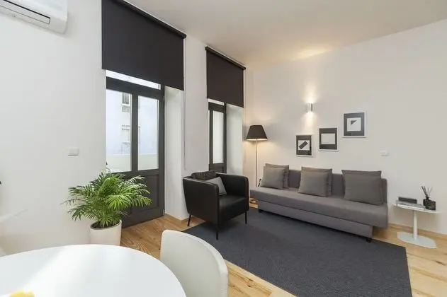 Superior Stüdyo, Balkon