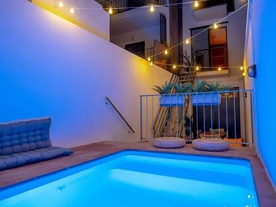 Deluxe Apart Daire, 1 Yatak Odası, Kişiye Özel Havuzlu, Bahçe Manzaralı