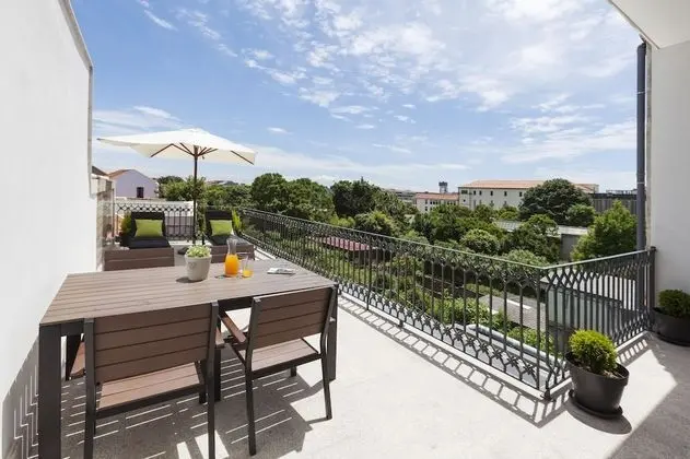 Deluxe Apart Daire, 1 Yatak Odası, Teras, Bahçe Manzaralı