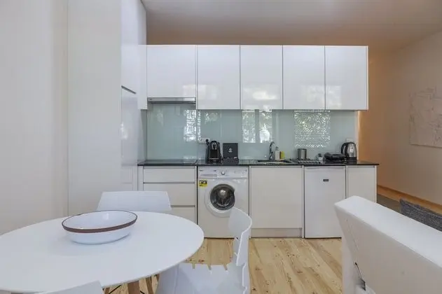 Superior Apart Daire, Şehir Manzaralı