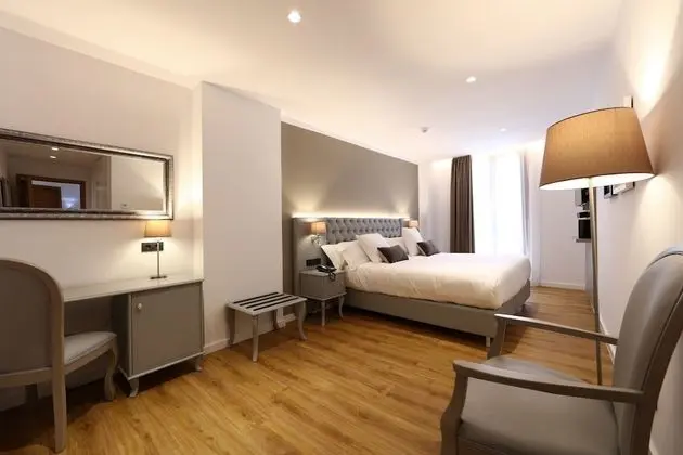 Deluxe Büyük Yataklı Tek Kişilik Oda