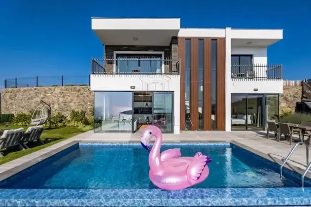 Deniz manzaralı Lüks villa