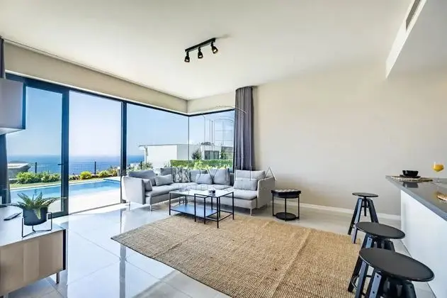 Deniz manzaralı Lüks villa
