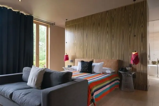 Bo Suite