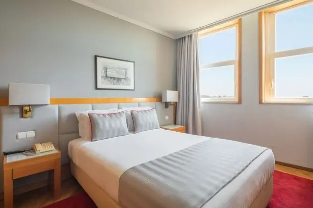 Room Front