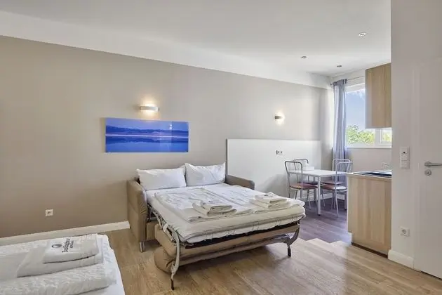 Tek Büyük Yataklı Oda, Balkon