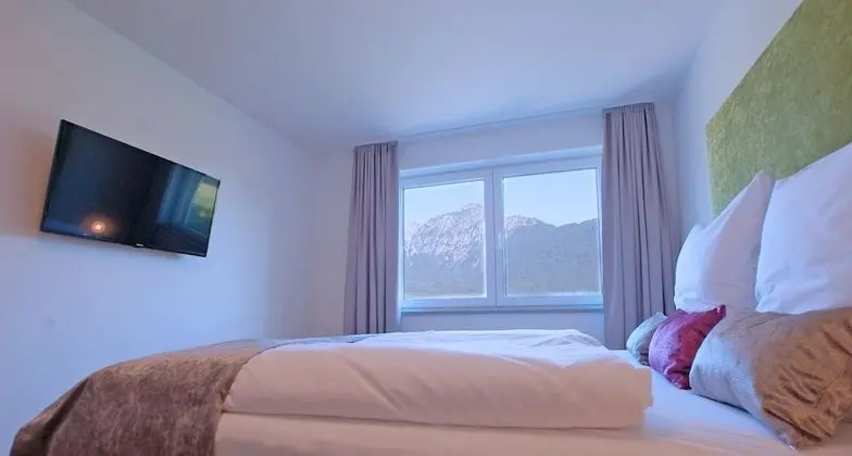 Apart Daire, Teras (#1 Garden Suite)