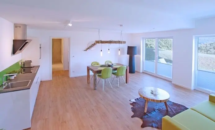 Apart Daire, Teras (#1 Garden Suite)