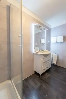 Basic Büyük Yataklı Tek Kişilik Oda