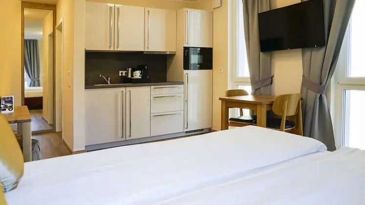 Comfort Tek Büyük Yataklı Oda