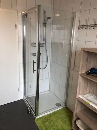 Dört Kişilik Oda, Ortak Banyo (203)