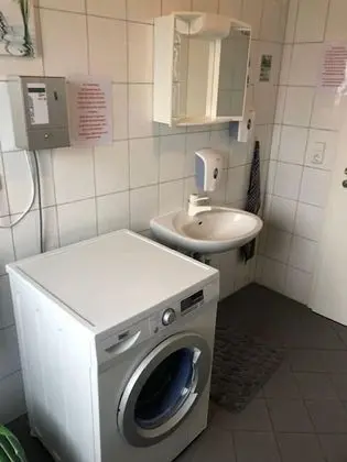 Dört Kişilik Oda, Ortak Banyo (303)