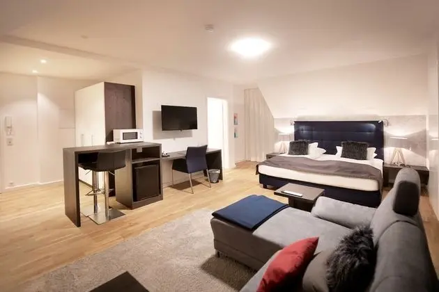Deluxe Stüdyo Süit, Balkon