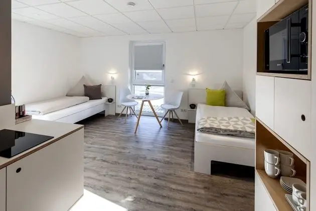 Tek Büyük Yataklı Oda, Balkon