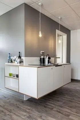 Tek Büyük Yataklı Oda, Balkon