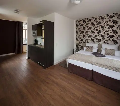 Comfort Tek Büyük Yataklı Oda, Küçük Mutfak