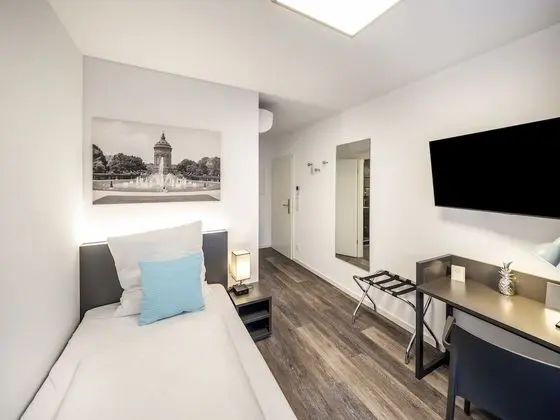 Tek Kişilik Oda, 1 Tek Kişilik Yatak, Sigara İçilmez, Balkon