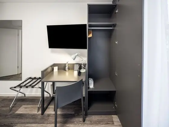Tek Kişilik Oda, 1 Tek Kişilik Yatak, Sigara İçilmez, Balkon