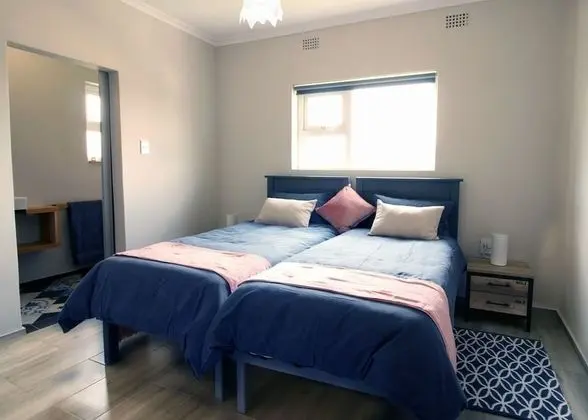 Comfort Tek Büyük veya İki Ayrı Yataklı Oda, Birden Çok Yatak, Sigara İçilmez