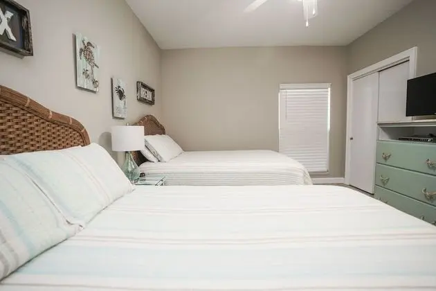Condo, 2 Bedrooms, Beach View (602)