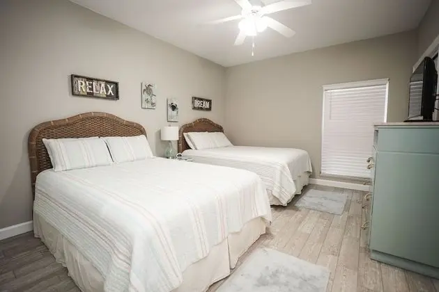 Condo, 2 Bedrooms, Beach View (602)