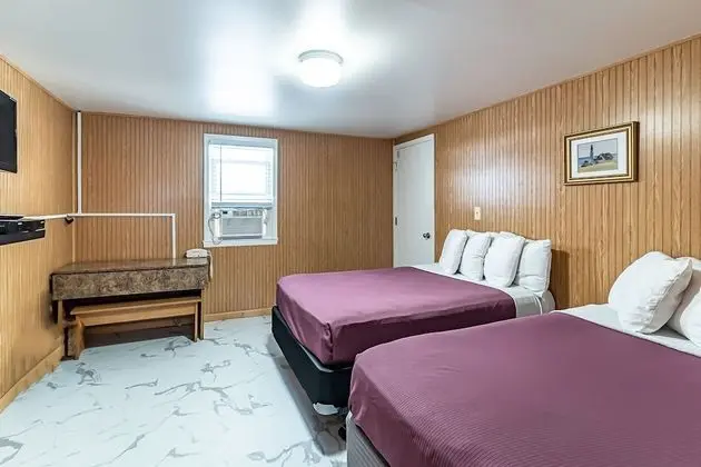 Deluxe Tek Büyük Yataklı Oda, 2 Çift Kişilik Yatak, Buzdolabı ve Mikrodalga