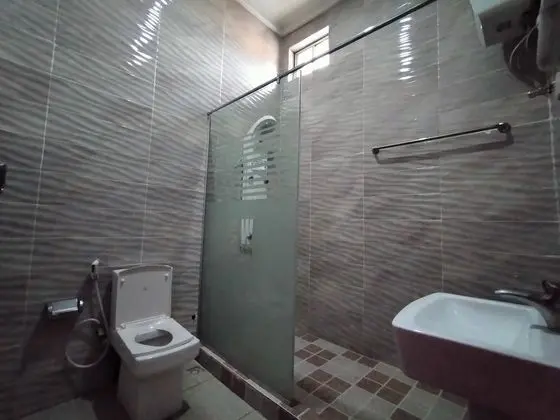Süit, 1 En Büyük (King) Boy Yatak, Sigara İçilmez