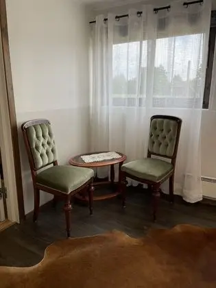 Tek Büyük Yataklı Oda, Ortak Banyo
