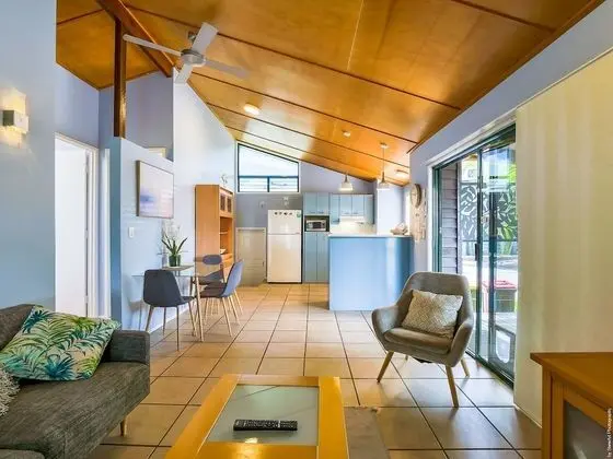 Villa, 2 Bedrooms - Pet Friendly