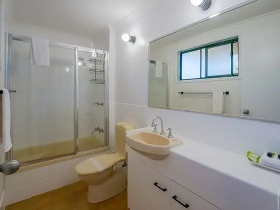 Deluxe Studio - Not Pet Friendly