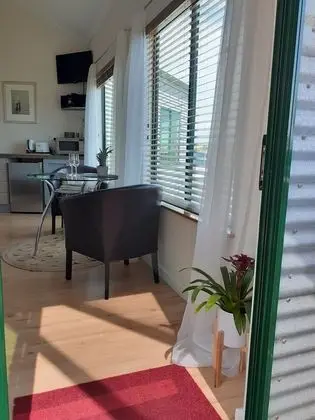 Standard Stüdyo, Küçük Mutfak (Studio 2)