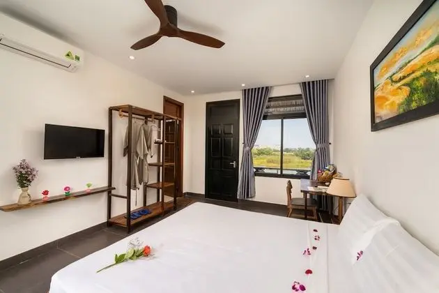 Luxury Tek Büyük Yataklı Oda