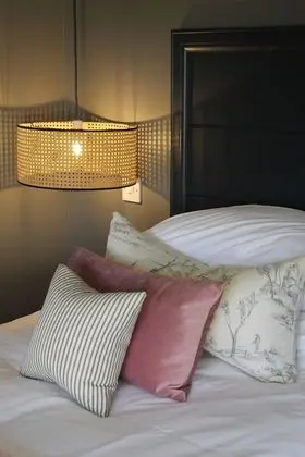 Deluxe Tek Büyük Yataklı Oda, Nehir Manzaralı