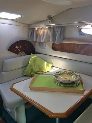 Kulübe, Deniz Manzaralı