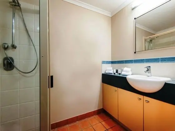 Stüdyo (Bayview Studio Apartment)