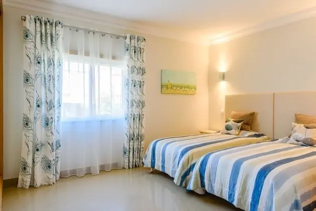 Villa, 4 Yatak Odası, Kişiye Özel Havuzlu, Golf Manzaralı