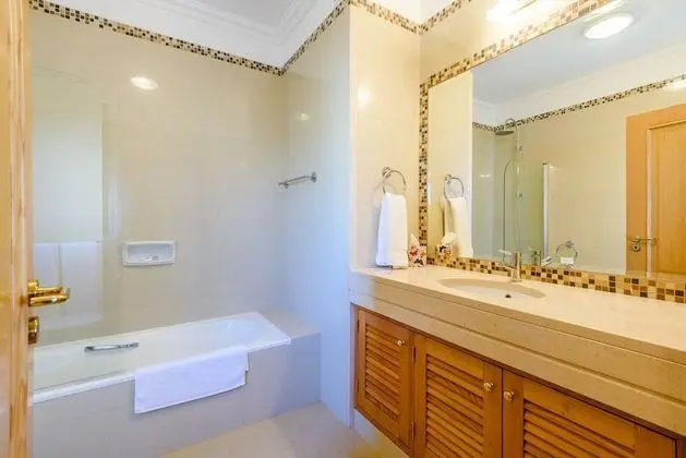 Villa, 4 Yatak Odası, Kişiye Özel Havuzlu, Golf Manzaralı
