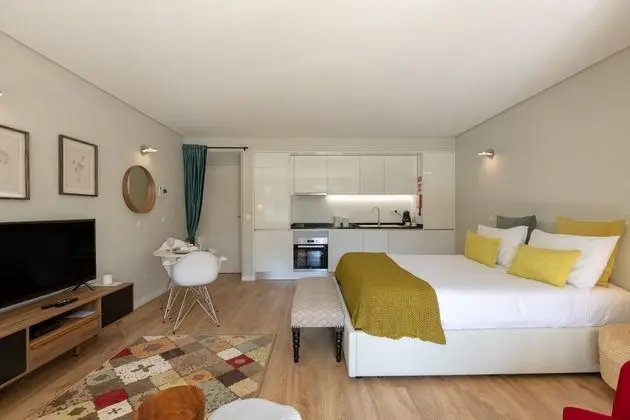 Stüdyo, Teras, Bahçe Manzaralı