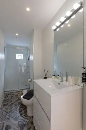 Stüdyo, Teras, Bahçe Manzaralı