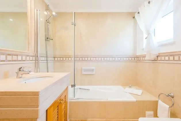 Villa, 4 Yatak Odası, Kişiye Özel Havuzlu, Golf Manzaralı