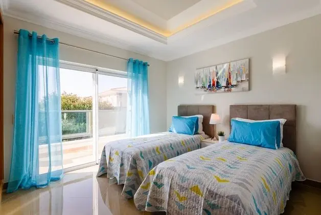 Villa, 3 Yatak Odası, Sauna, Havuz Manzaralı