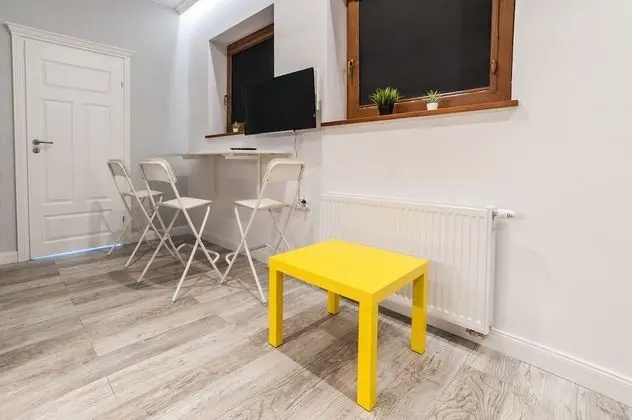 Superior Apart Daire, Bahçe Manzaralı